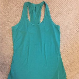 Lucy razor back top